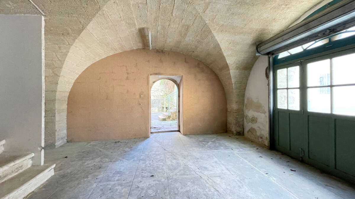 Maison à UZES