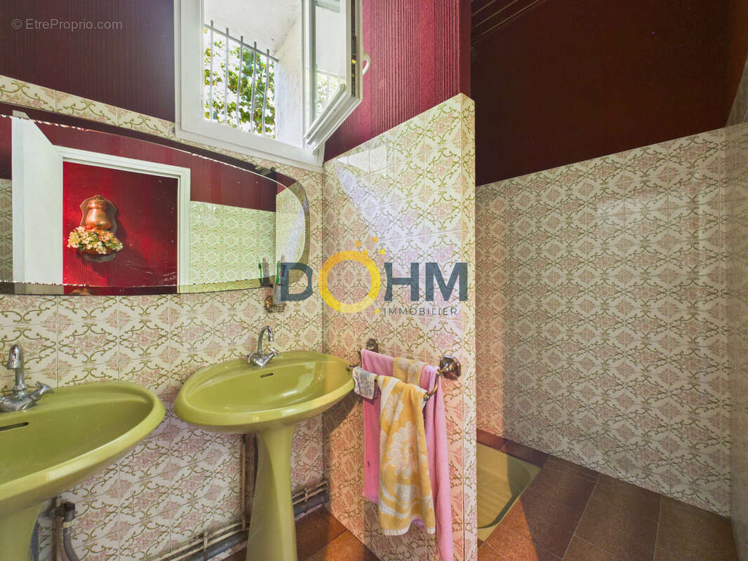 Maison de ville avec extérieur   116 m2   Unieux - photo 12