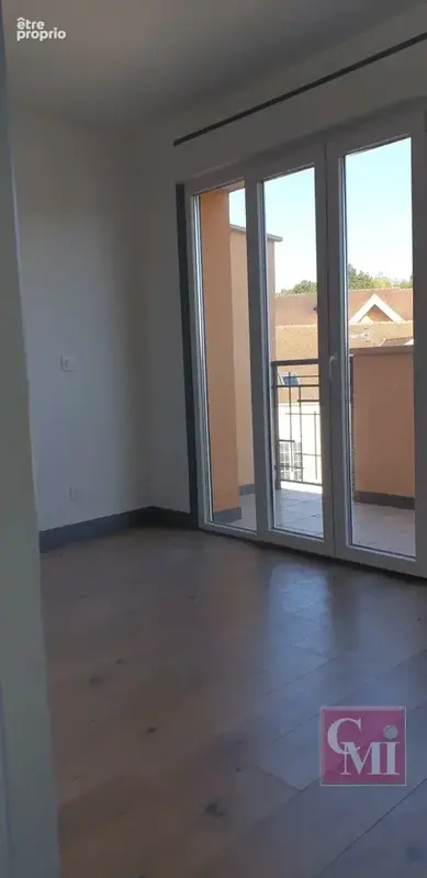 Appartement neuf avec terrasse en centre ville ! - photo 3