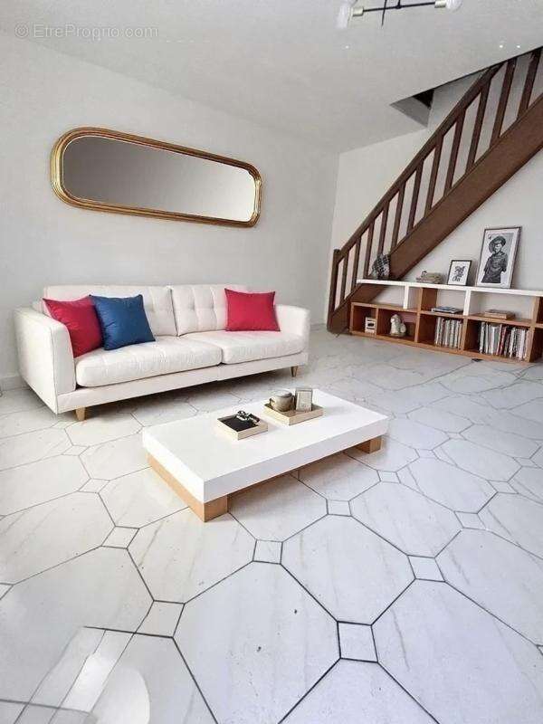 Maison à VILLEMOMBLE