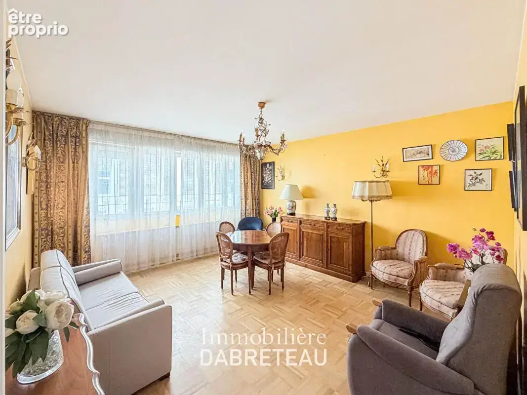Lyon 6ème - Appartement traversant de 63M2 + grenier + parking - photo 12