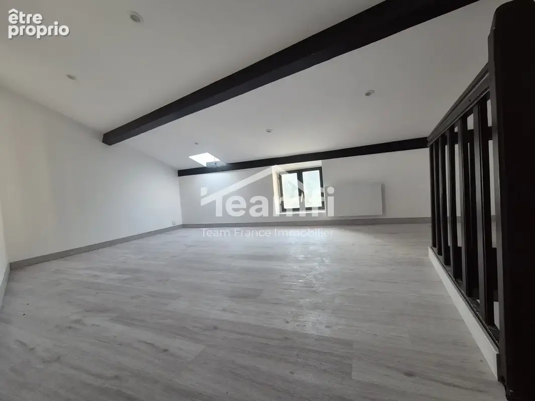 Maison 41 m² à Thiers  - photo 4