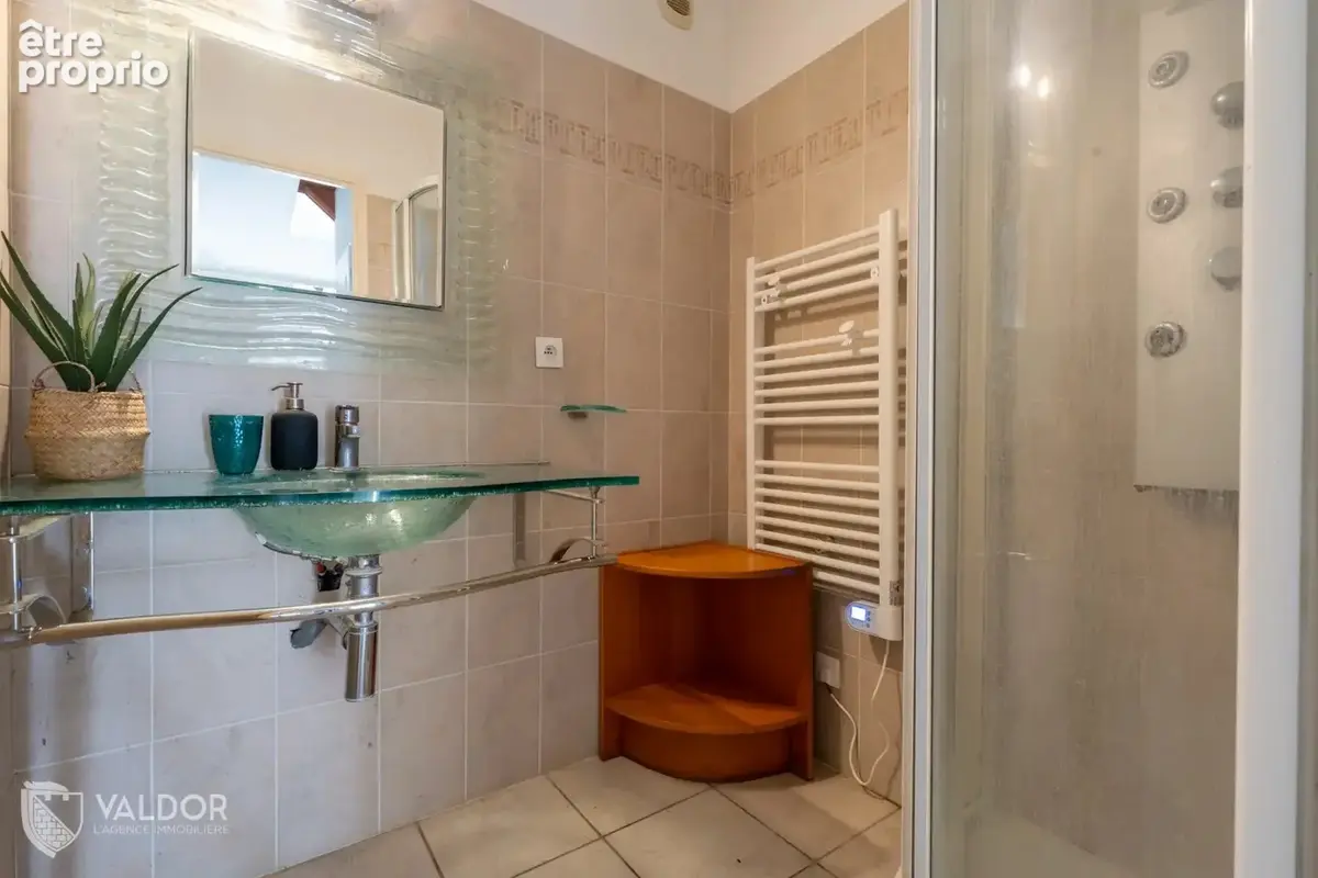 Maison familiale 5 chambres – 144 m² sur 1 100 m² de terrain - photo 12