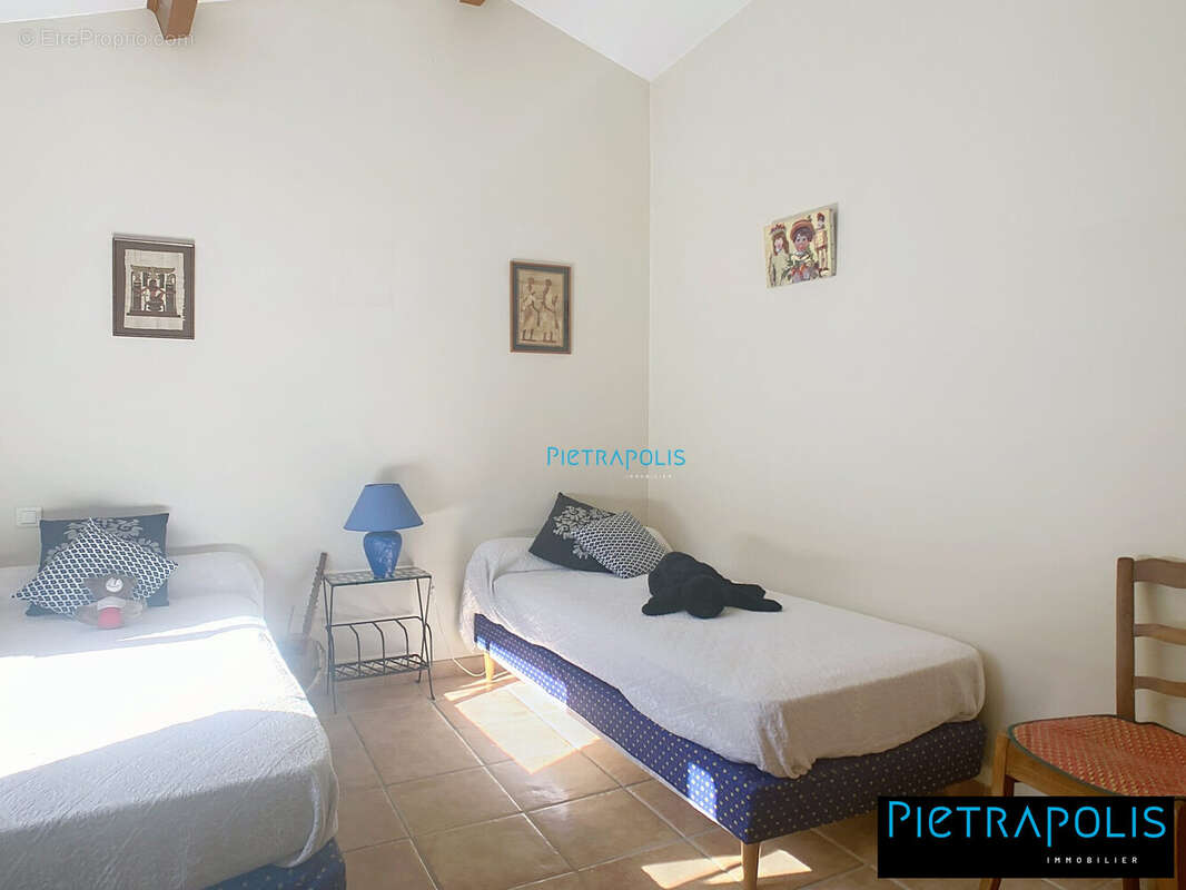 Maison à MONTMERLE-SUR-SAONE