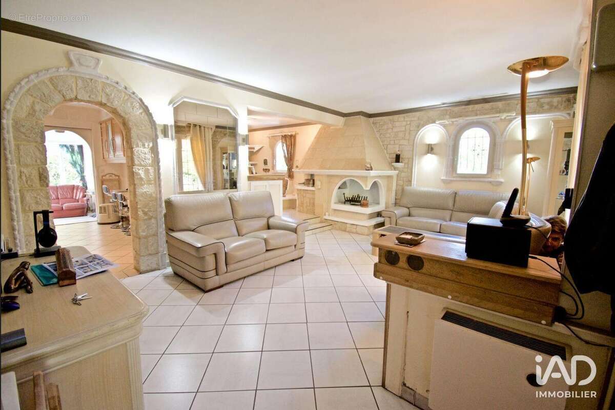 Photo 5 - Maison à SAINT-GERMAIN-LES-ARPAJON