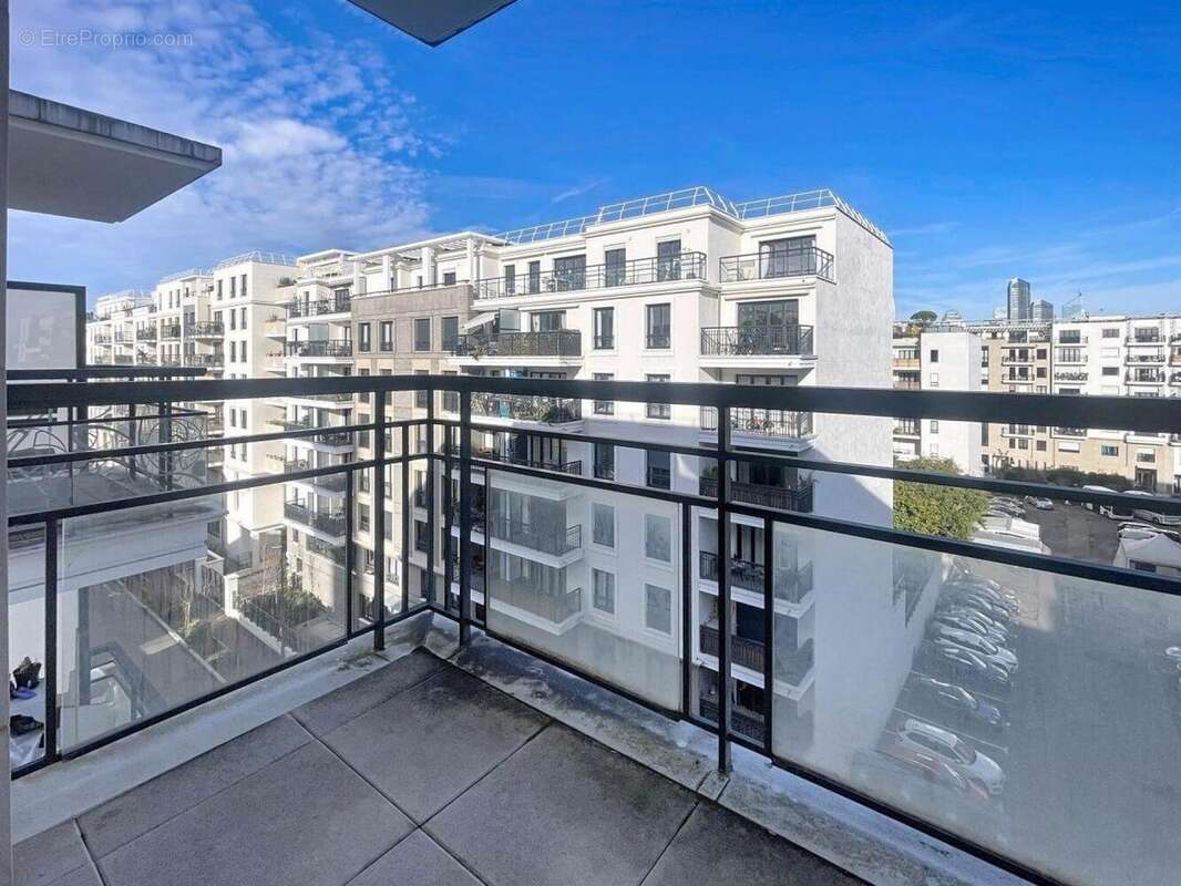 Photo 4 - Appartement à SURESNES