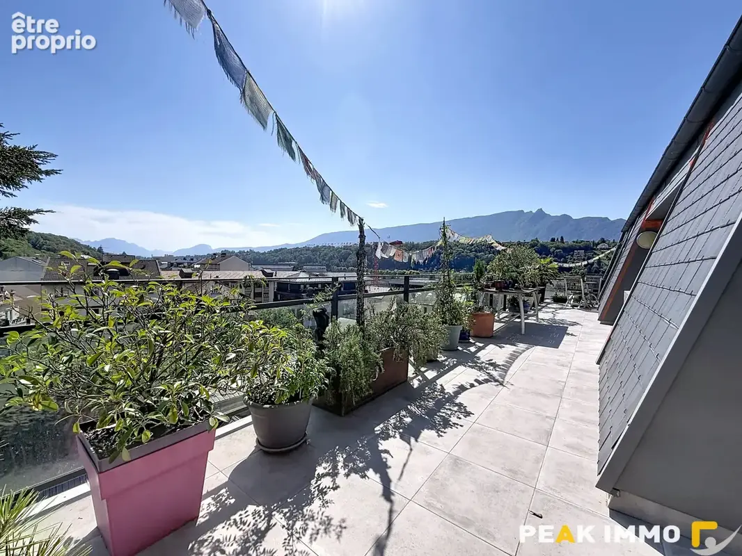 Appartement attique - 4 pièces - 145 m2 - Garages - Aix les Bains - photo 13