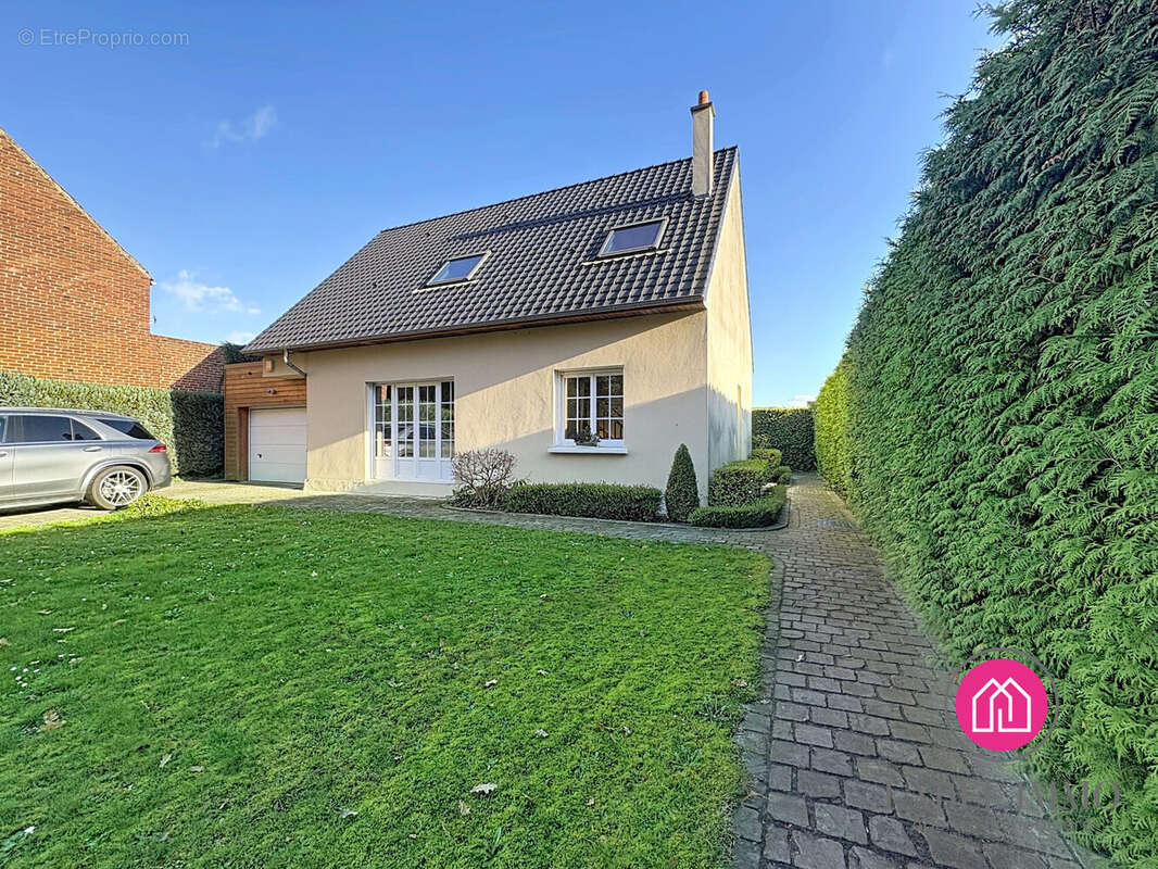 Maison à FRESNES-SUR-ESCAUT