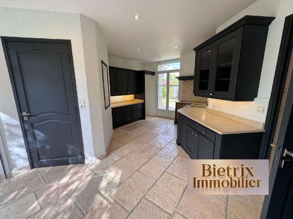 Maison à L'ISLE-ADAM