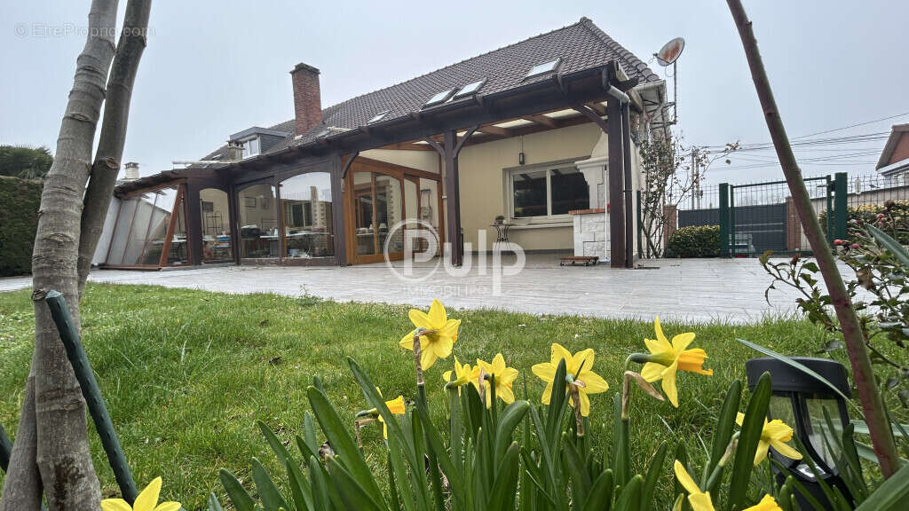 Maison à MERICOURT