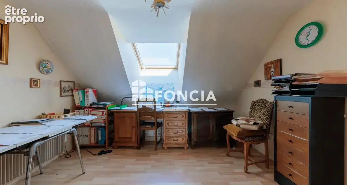 Spacieuse maison familiale de 174 m² sur un terrain de 11 ares - photo 10