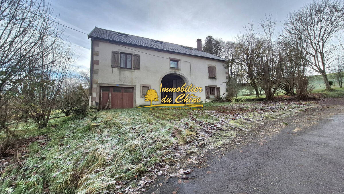 Maison à SAINT-BRESSON