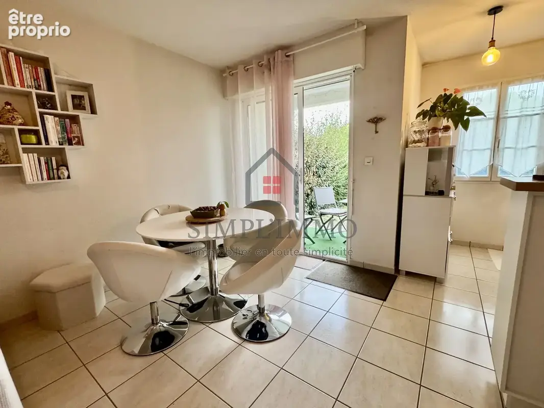 Appartement t2 avec jardin / échillais - photo 3