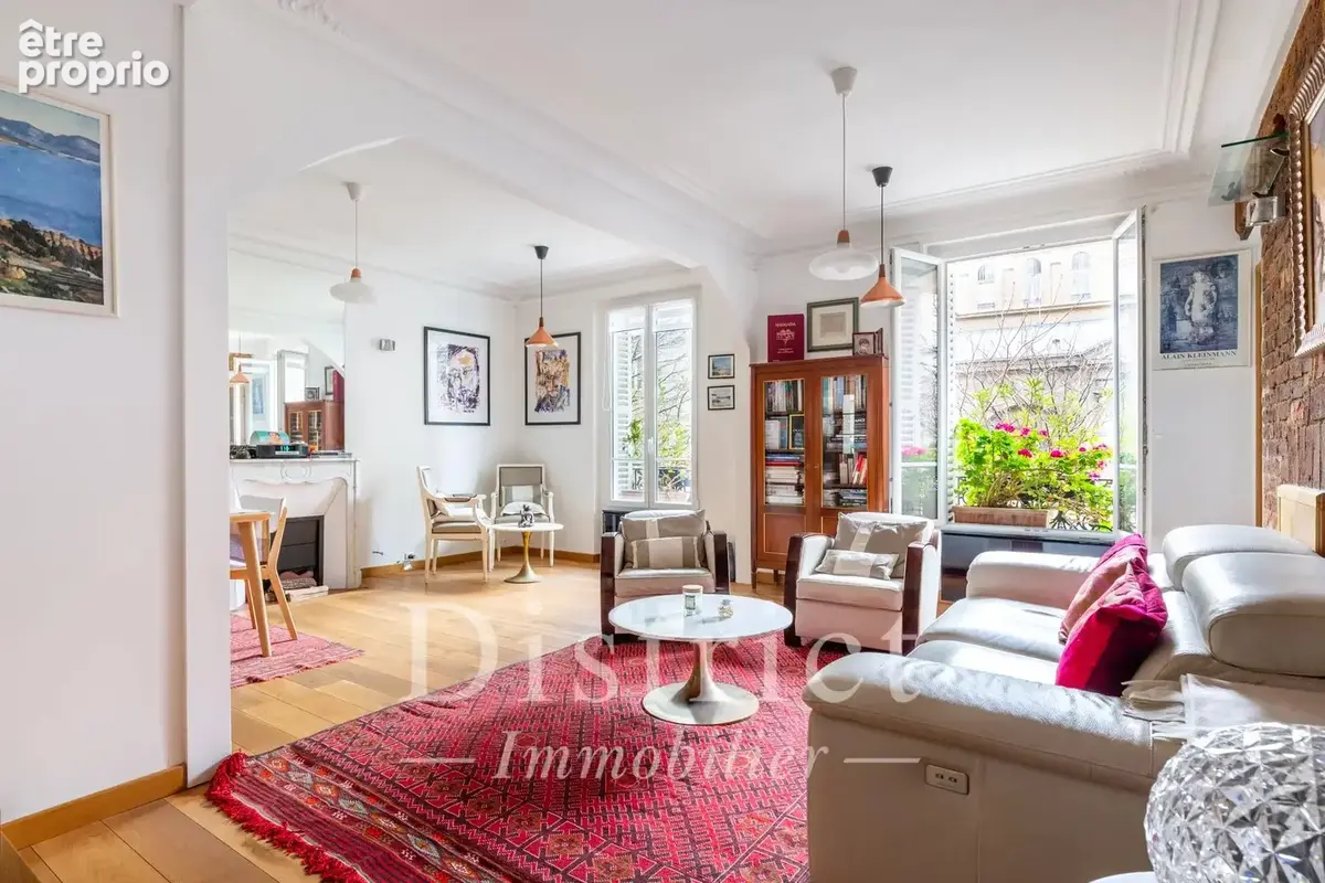 Appartement à PARIS-4E