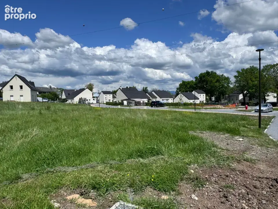 Terrain 657 m² à Naucelles  - photo 4
