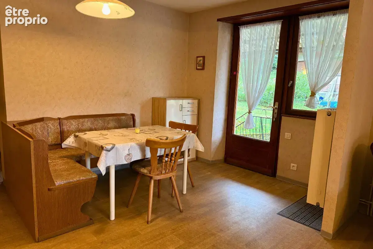 Maison 7 pièces à rénover sur 49 ares - photo 3