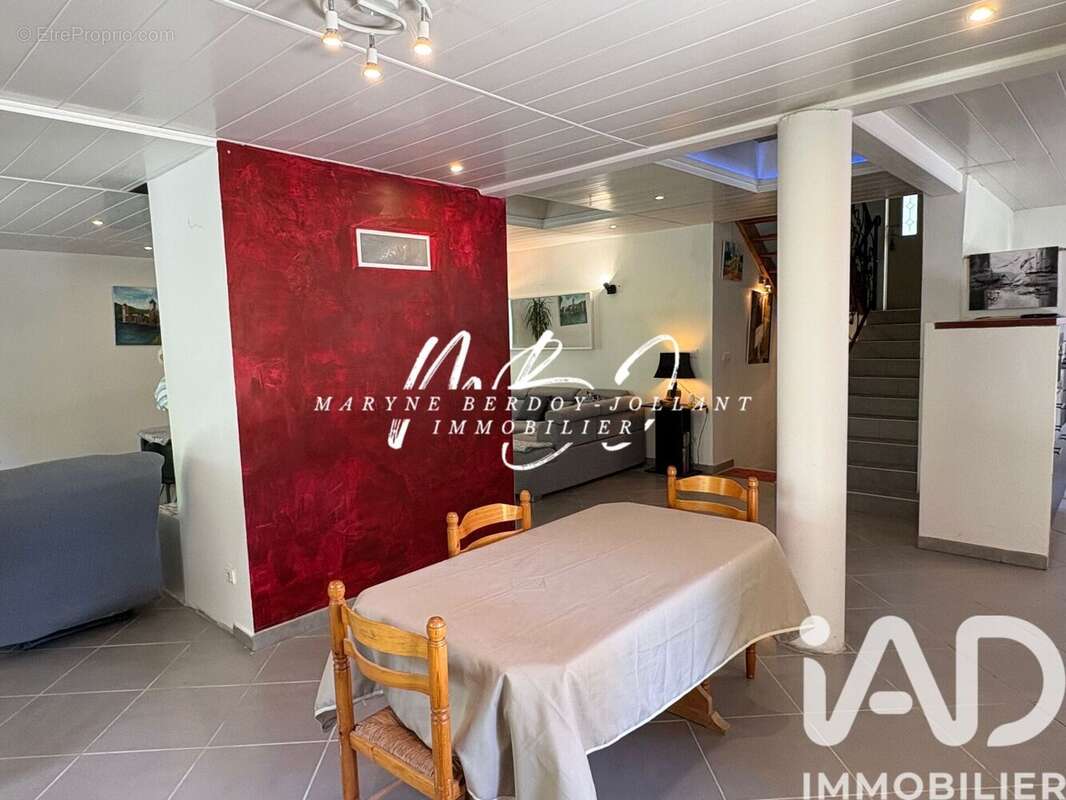 Maison 180 m² à Moirax  - photo 6