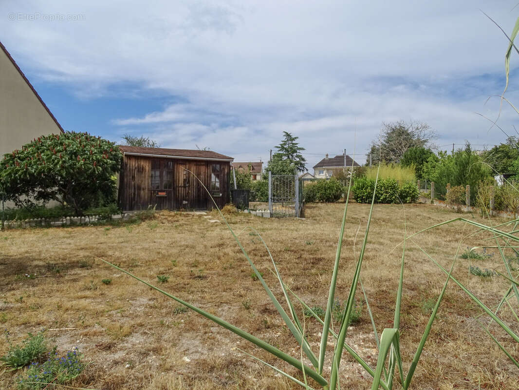 Maison en centre bourg - photo 14