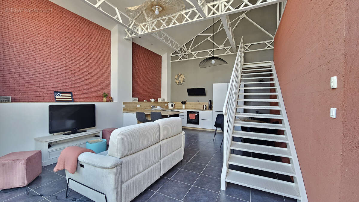 Maison à LES HERBIERS