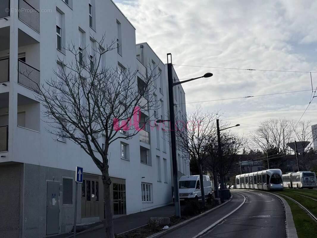 Appartement à VENISSIEUX