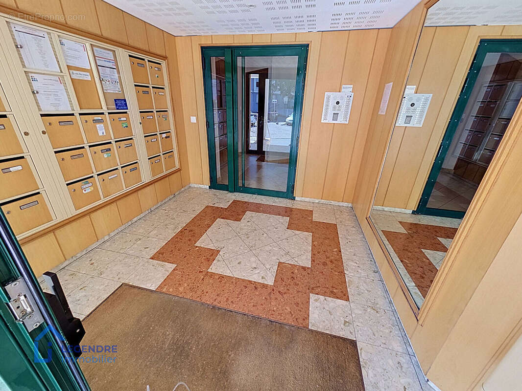 Herblay sur seine- exclusivite- plein centre ville - photo 8