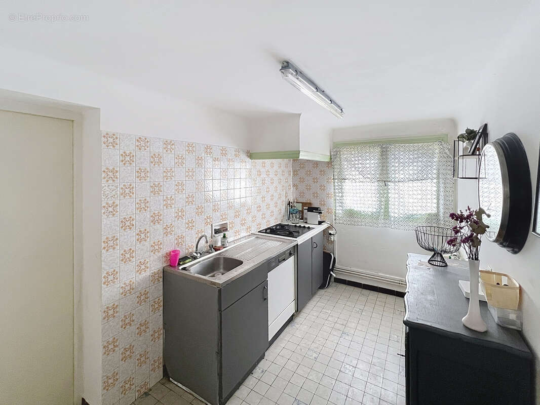 Secteur residentiel - villa 3  faces 170 m2 hbts  sur 441 m2 de terrain  - - photo 14