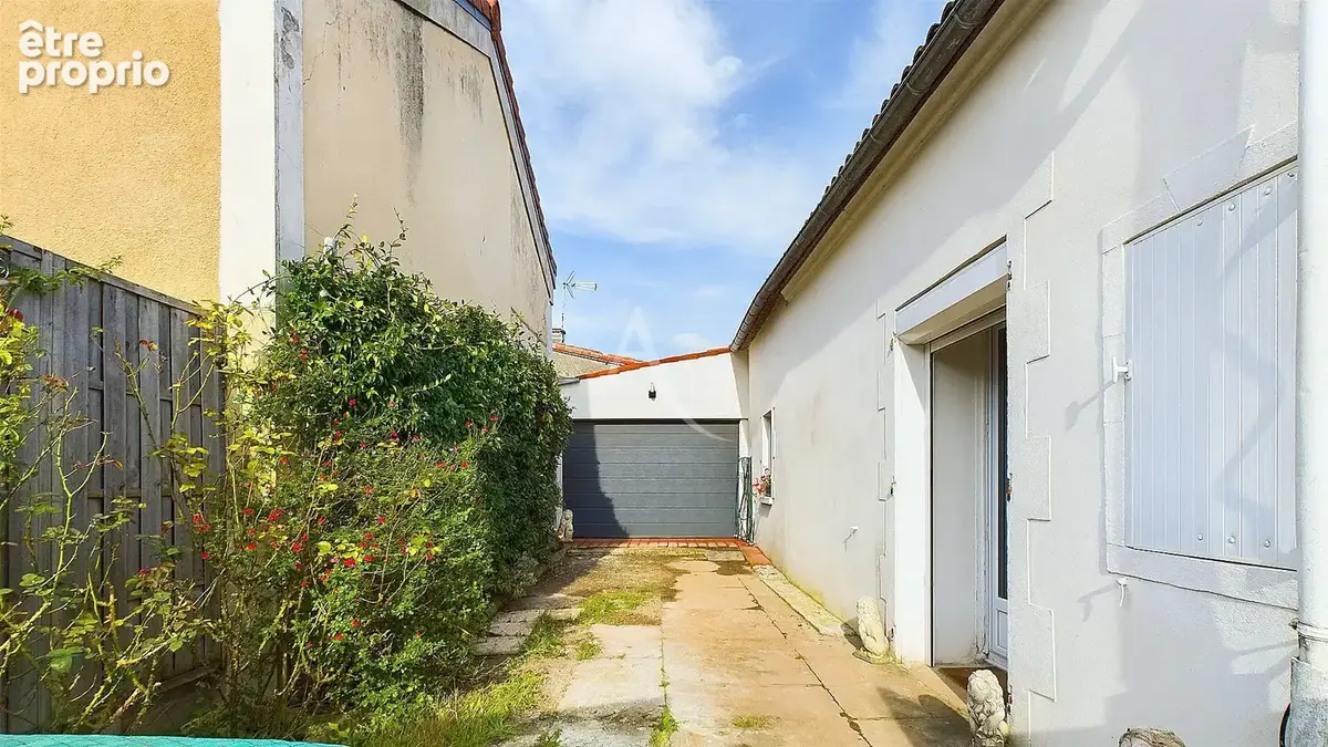 Fouras-les-bains, maison de charme avec piscine, garage et 3 chambres - photo 6