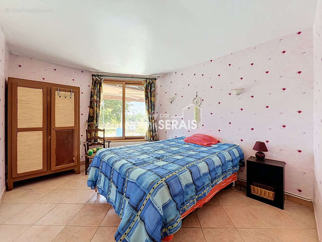 Propriété contemporaine  de caractère sur 5.8 hectares aux portes de Sées. - photo 8
