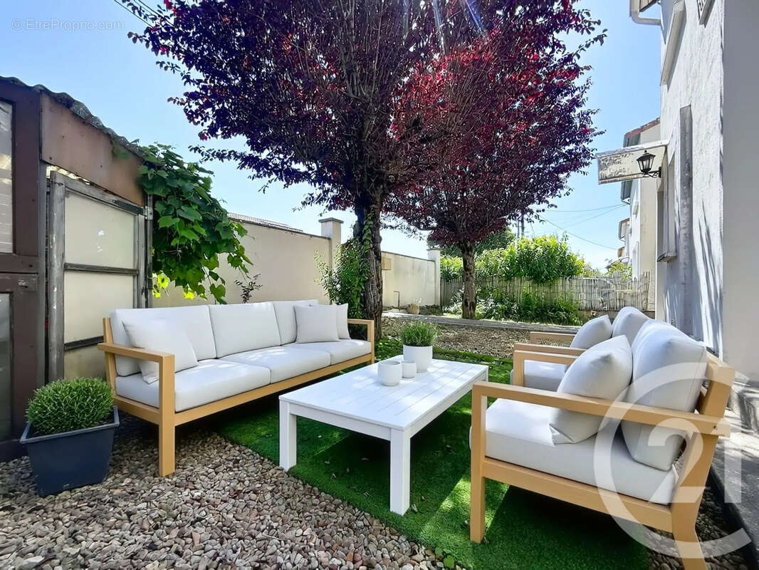 Maison 88 m² à L'isle-D'espagnac  - photo 8
