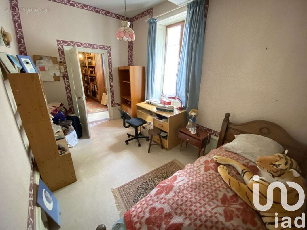 Photo 7 - Maison à JAVERLHAC-ET-LA-CHAPELLE-SAINT-ROBERT