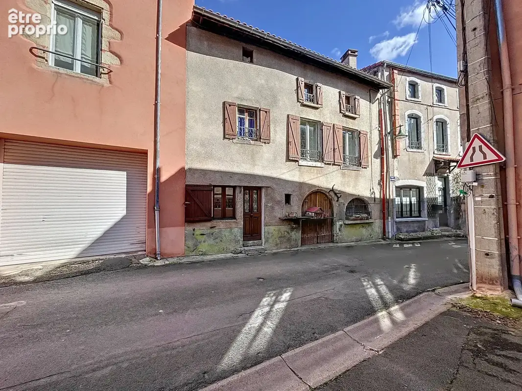 22MN CLERMONT - Maison de village avec grande pièce à vivre - photo 10