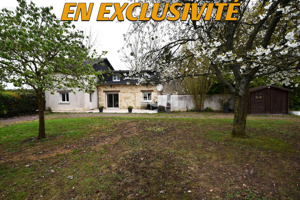 Maison à SAINTE-HONORINE-DU-FAY