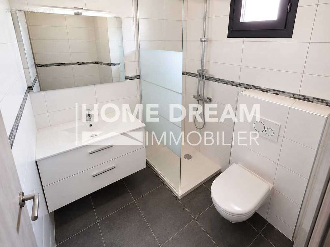 Appartement 40 m² à Toulon  - photo 4