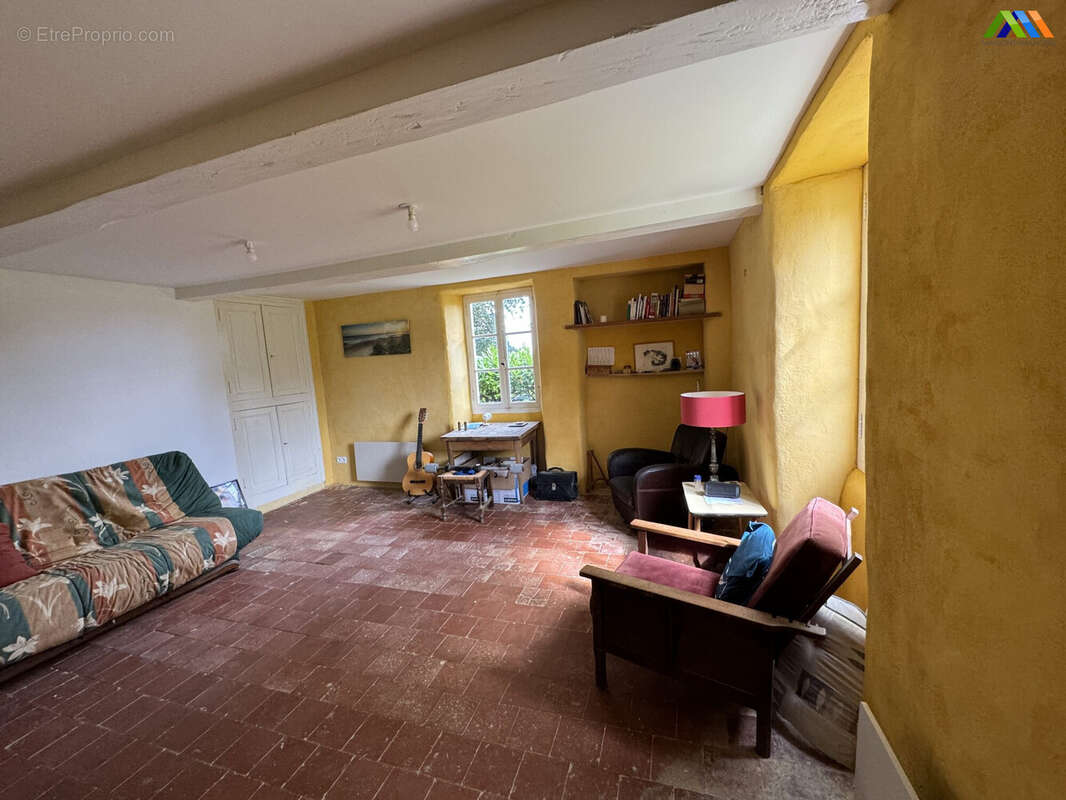 Maison 115 m² à Mirande  - photo 8