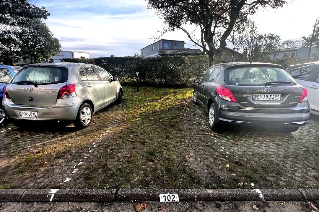 Appartement à LE BOUSCAT