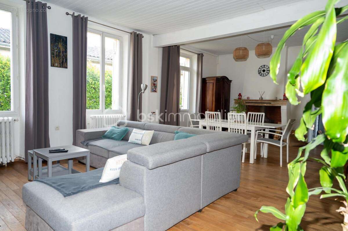 Maison à LISTRAC-MEDOC