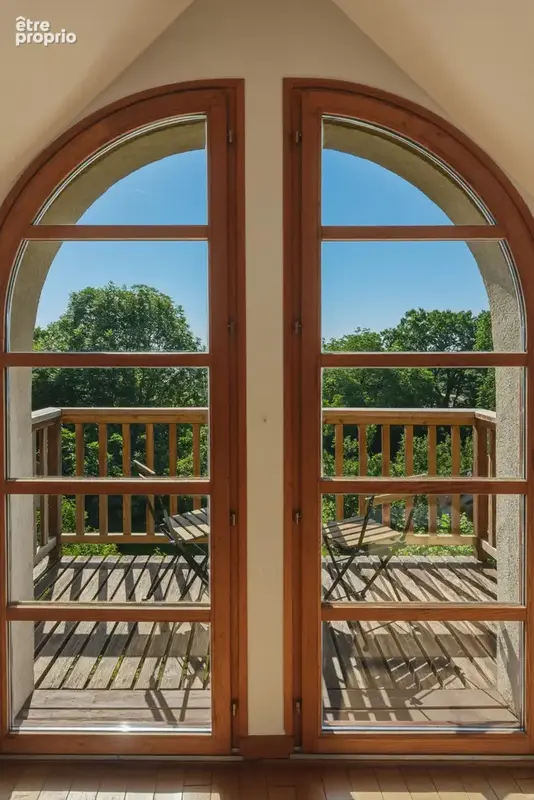 Maison à vendre 7 pièces ECHENEVEX (01) - photo 10
