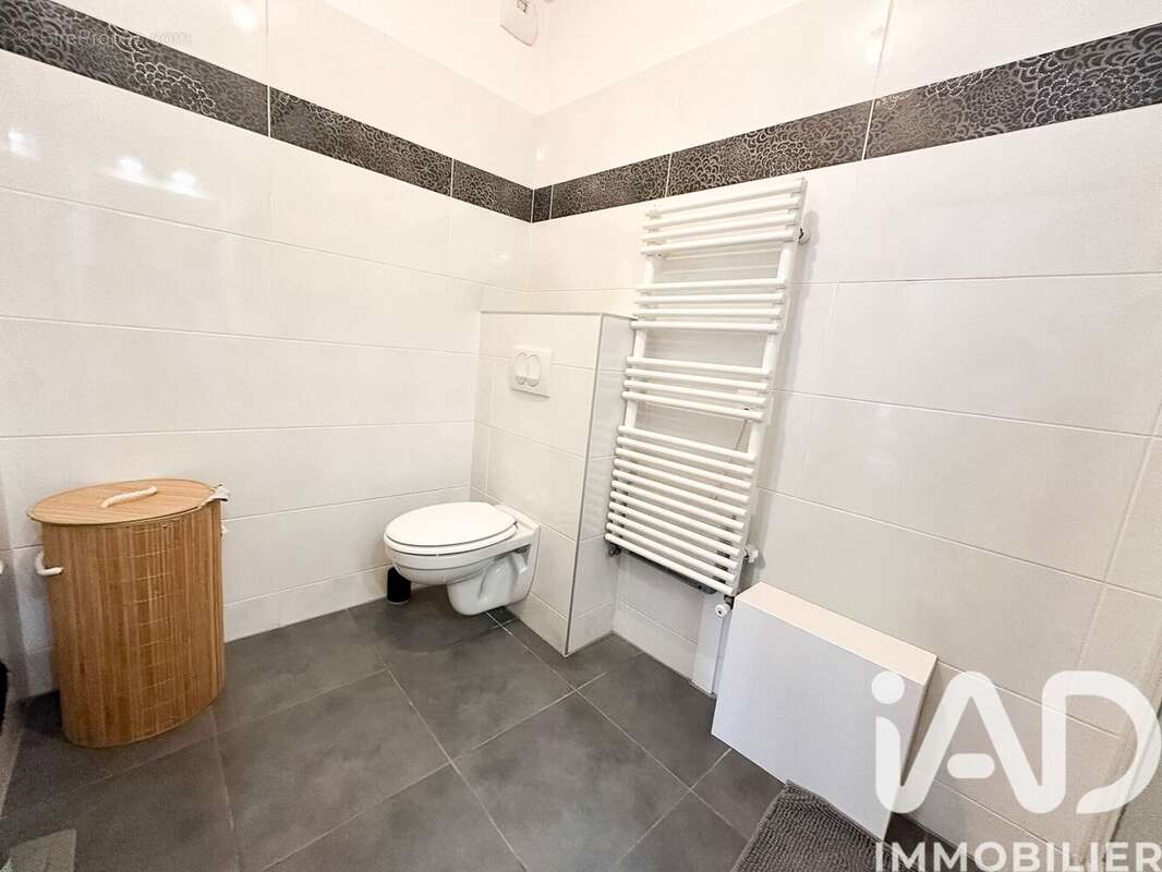 Photo 2 - Appartement à PUTEAUX