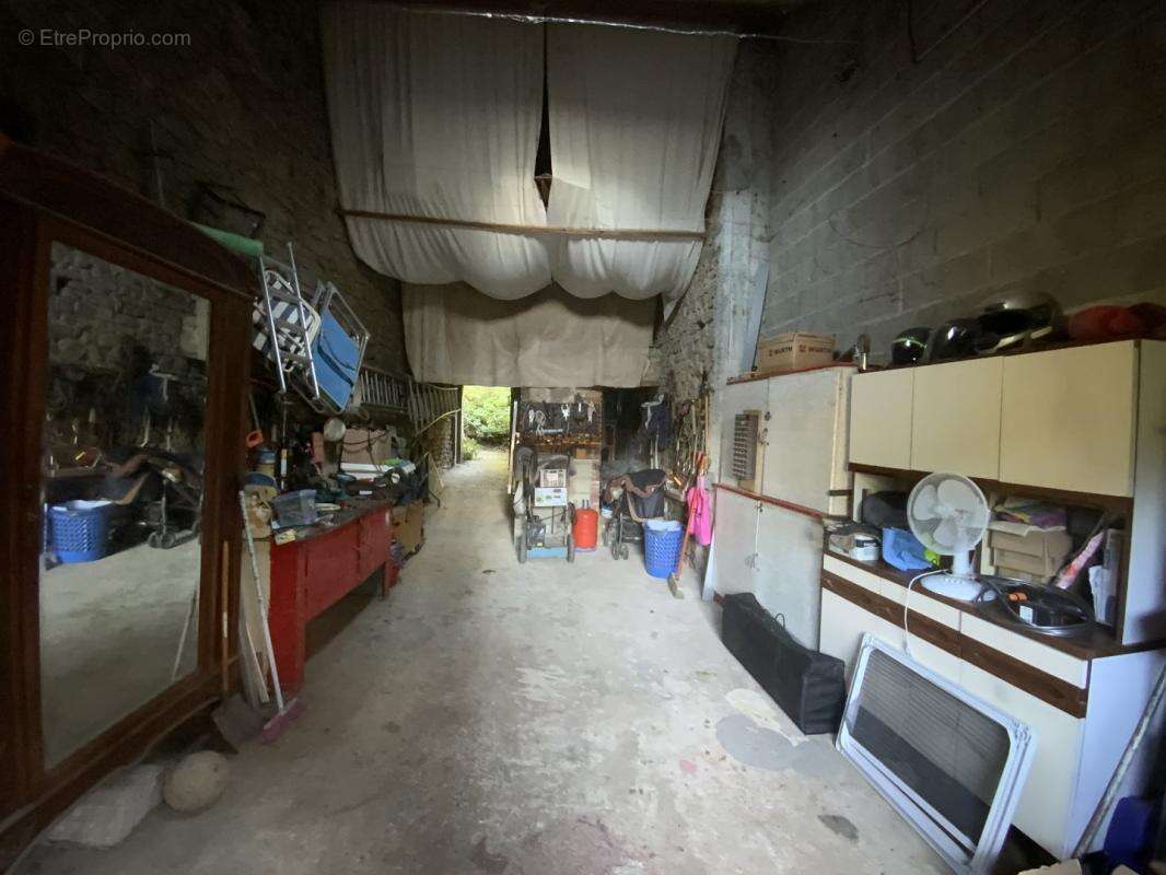 Maison à SAINT-PARDOUX-LES-CARDS