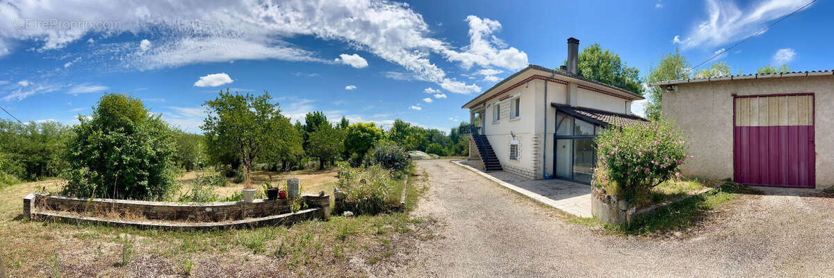 Secteur Villeneuve-sur-Lot, au coeur du Lot-et-Garonne et proche de toutes les commodités, venez découvrir cette maison d'enviro - photo 15