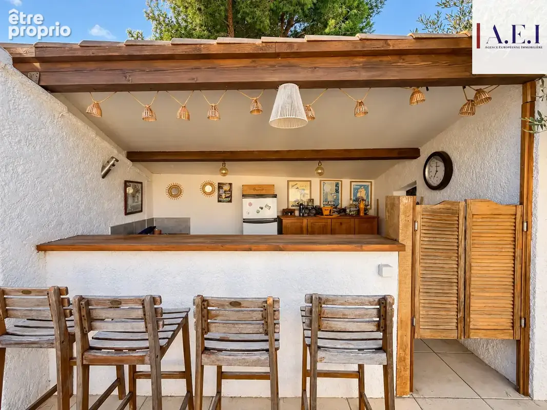 Propriété provençale 7 pièces avec piscine et double garage   Proche de Six-Fours-les-Plages - photo 15