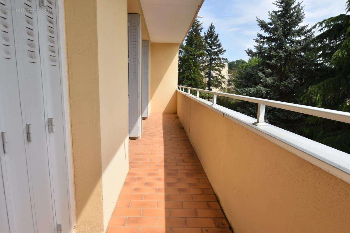 Appartement à FRANCHEVILLE