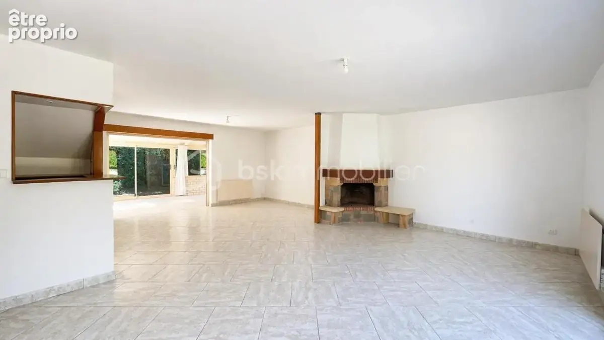 Magnifique maison familiale avec piscine – Calme absolu à 20 km de Paris - 240 m² habitables - photo 2