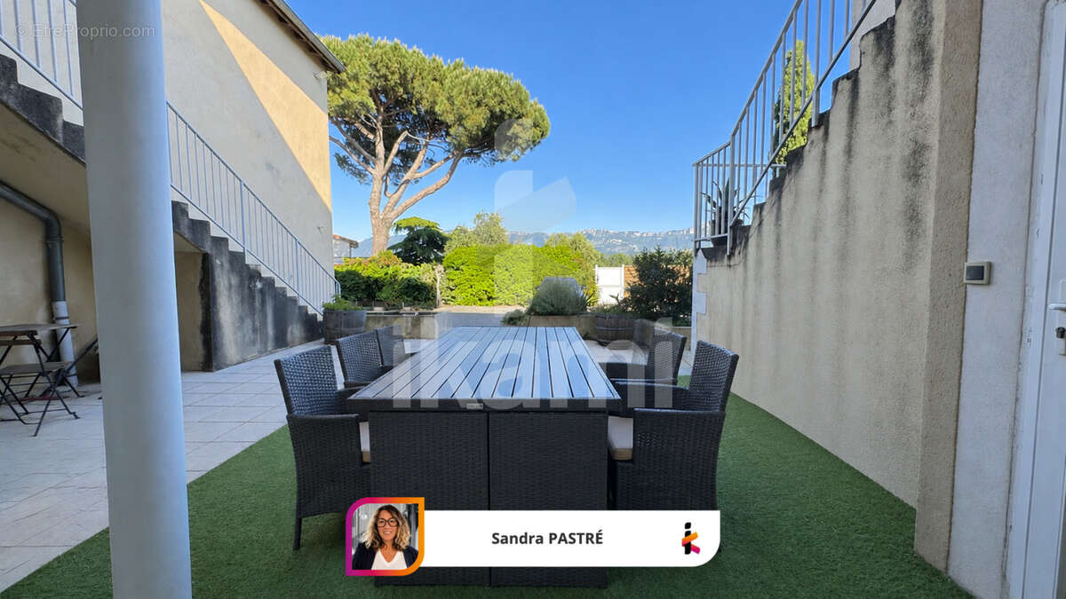 Superbe appartement 147 m2   terrasse 33 m2   4 stationnements - photo 3