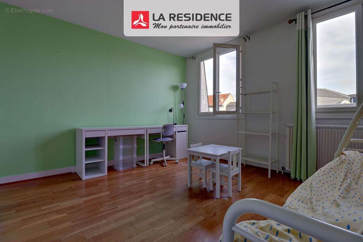 Appartement 66 m² à Saint-Germain-En-Laye  - photo 6