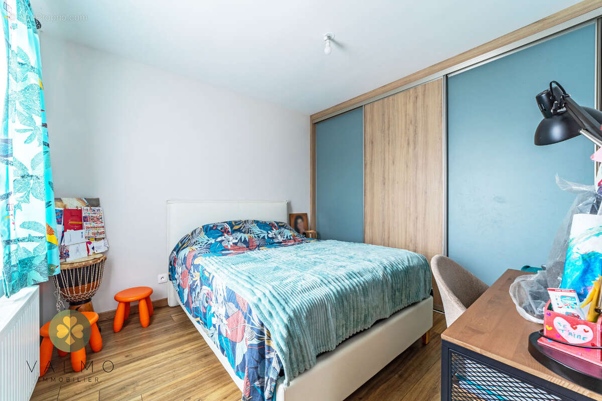 Maison à DAMMARTIN-EN-SERVE