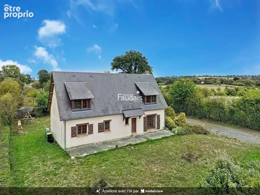 Maison à SALLEN