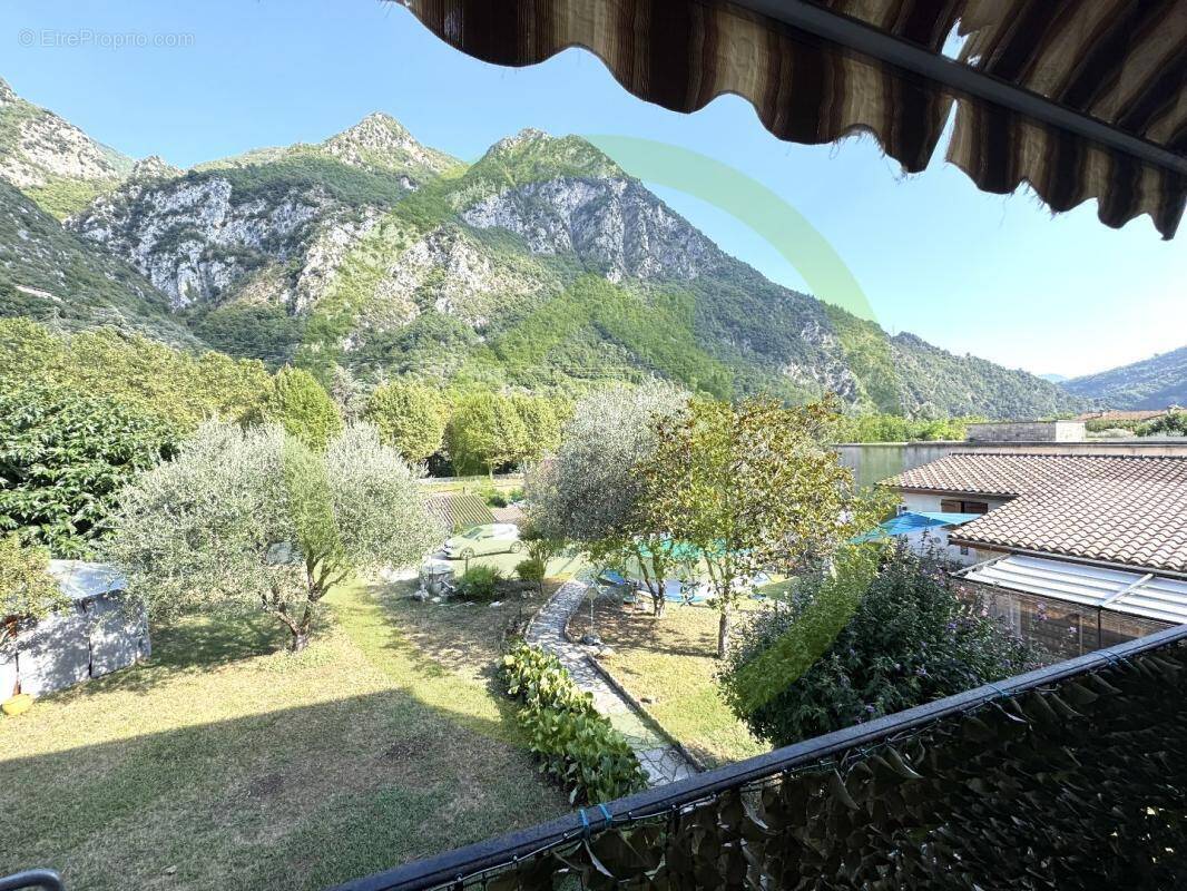 Appartement à BREIL-SUR-ROYA