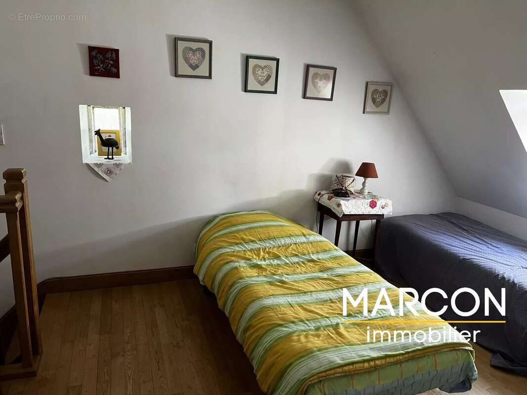 Maison 144 m² à Nouziers  - photo 24