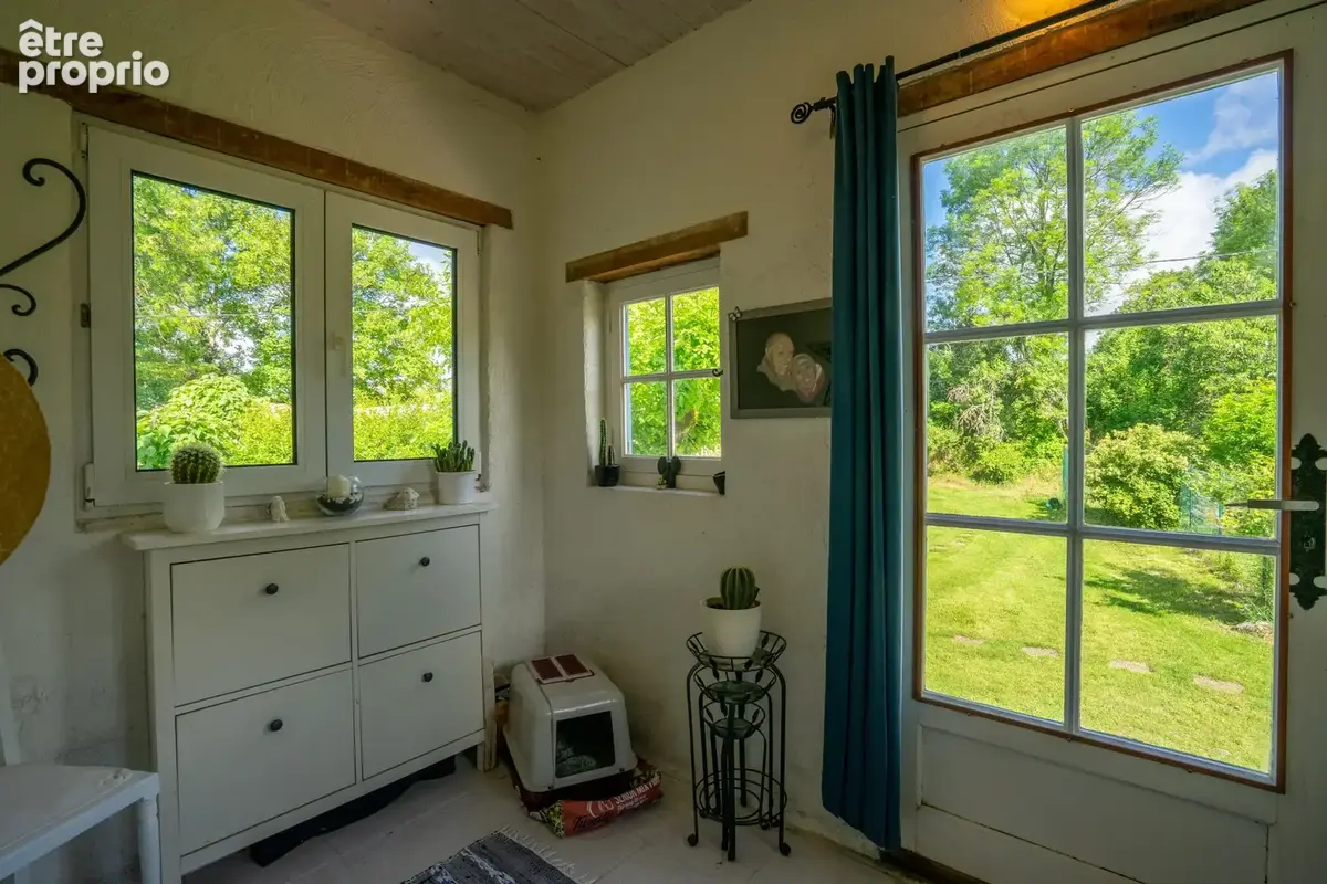 Propriété équestre de caractère avec 5 hectares, piscine couverte et dépendances - photo 20